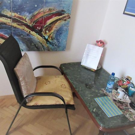Privatzimmer Graz - Zentrumsnahe Exterior photo