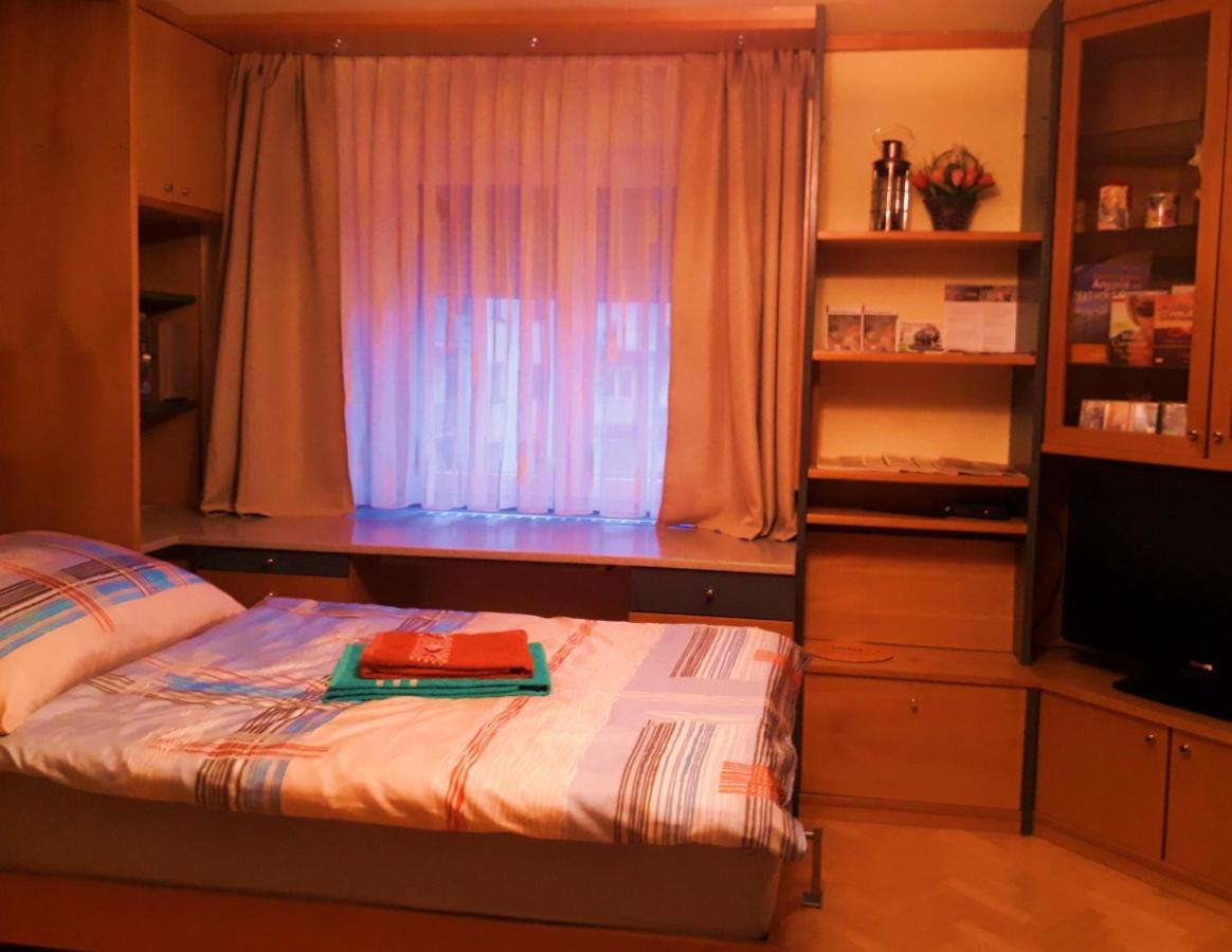 Privatzimmer Graz - Zentrumsnahe Exterior photo